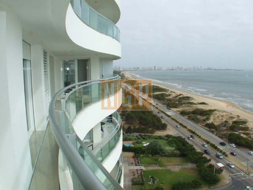 Hermoso Apartamento Torre Premium- Ref: 5731