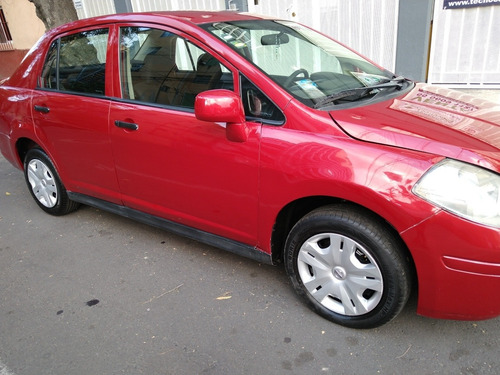 Imagen 4 de 15 de Nissan Tiida Comfort 1.8 6 Vel.