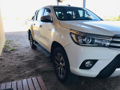 Toyota Hilux 2.8 Cd Srx 177cv 4x4 2017