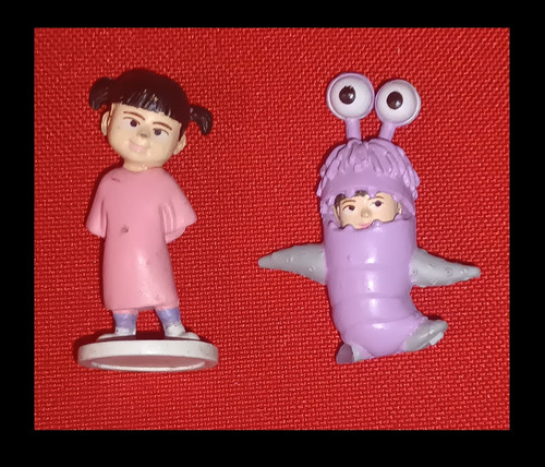 Monsters Inc Boo 2 Miniaturas Grezon Tipo Kinder Sorpresa (Usado)