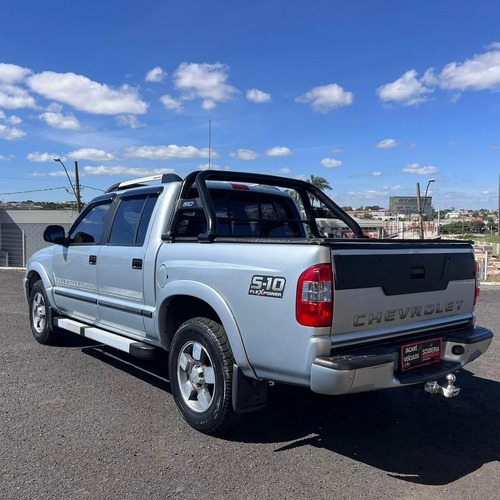 Chevrolet S-10 2.4 MPFI EXECUTIVE 4X2 CD 8V FLEX 4P MANUAL