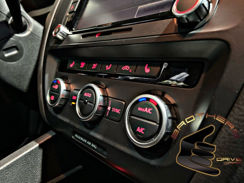 Imagen 14 de 21 de Volkswagen Vento 2.0 Sportline Mt