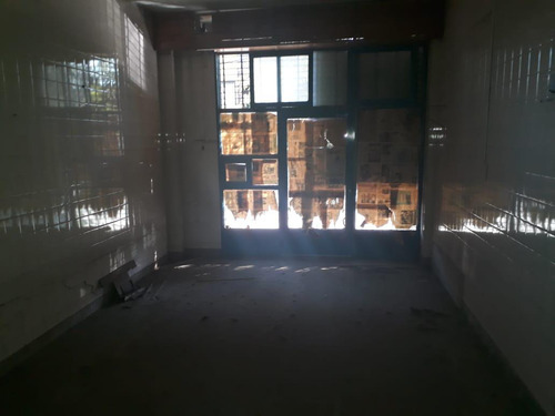 Lote Comercial En Esquina C/ Casa 6 Amb. Y Local A Refaccionar - Solo Uso Comercial - S.justo (ctro)