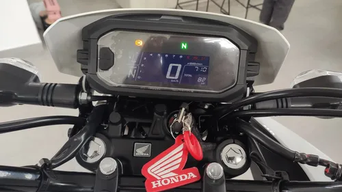Honda Xr 190. 2.0 (nueva Con Maletero Y 2 Cascos)