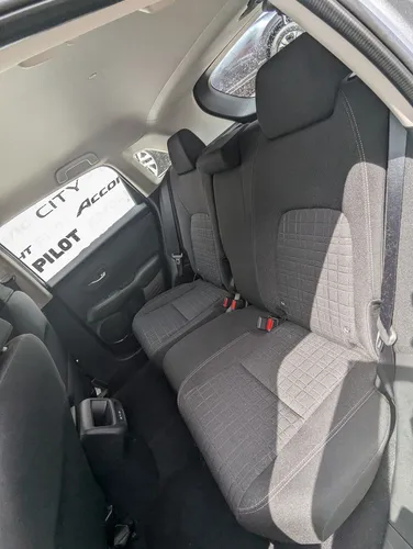 Honda HR-V 2.0 Uniq At