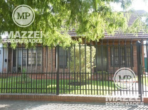 Excelente Casa En Zona Residencial