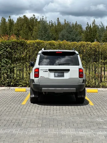 Toyota Prado First Edition 2.4l