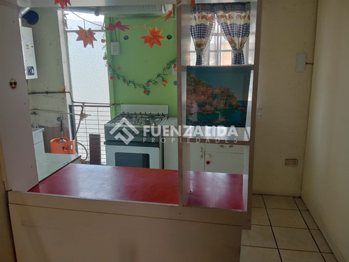 Venta Departamento En Lo Prado, 2 Dormitorios, 1 Baño