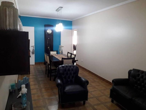 Chalet 4 Ambientes Con Cochera Doble