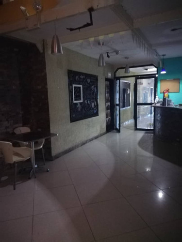 Imagen 3 de 8 de Se Alquila Locales Comerciales En El Centro Empresarial M&b, Plc, Sector Pueblo Nuevo