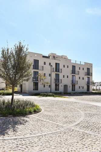 Imagen 1 de 30 de Casa Con Roof Garden
