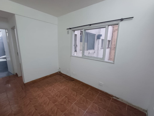 Departamento 2 Ambientes En Alquiler En Once. Alsina 2800