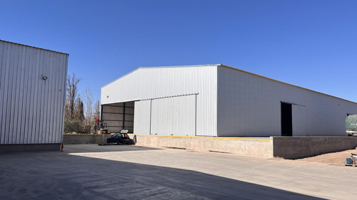 Nave Industrial 850 M2, En  Rodriguez Peña Alquiler