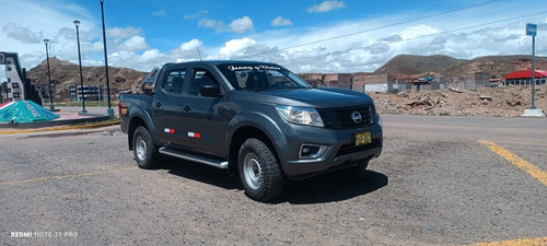 Nissan Np-300 Mt