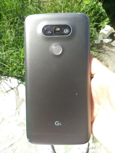 Celular LG G5 Con Detalle En La Pantalla