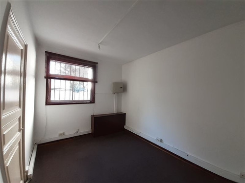 Imagen 6 de 12 de Oficina En Venta En Providencia