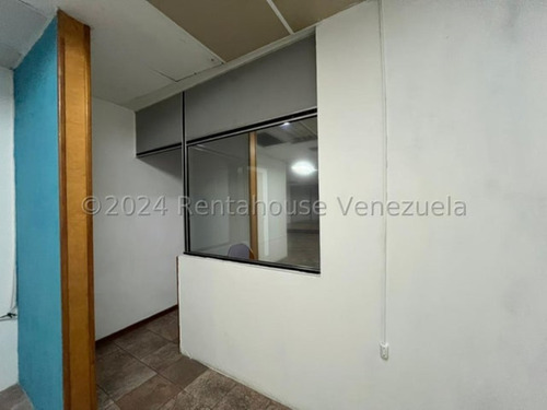 Milagros Inmuebles Local Alquiler Barquisimeto Lara Zona Centro Economica Comercial Economico Código Inmobiliaria Rent-a-house 25-1614