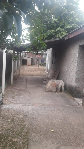 Vendo Casa Terreno 10 X 30, 300 Mts º