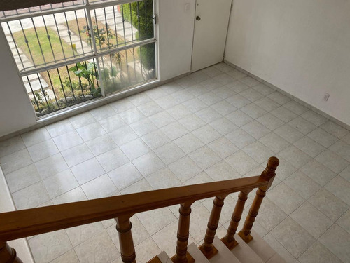 Imagen 2 de 10 de Casa En Condominio - Toluca