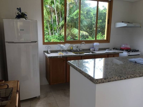 Imagem 9 de 17 de Sobrado Em Condomínio, Lázaro, Ubatuba; Próximo Das Marinas; Praias Sununga/lázaro/domingas Dias, Poucos Minutos Do Centro Da Cidade. - 3593