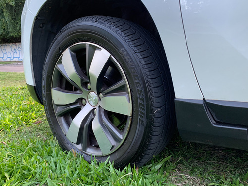 Peugeot 2008 1.6 Thp Sport