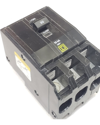 Squared Interruptor Automático Qo390