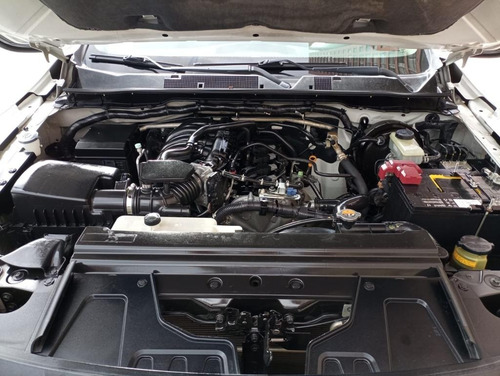 Imagen 11 de 15 de Nissan Frontier 2.5
