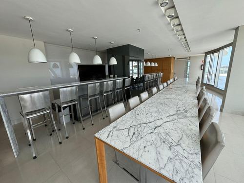 Departamento De 4 Dormitorios En Sunrise Punta Del Este - Alquiler