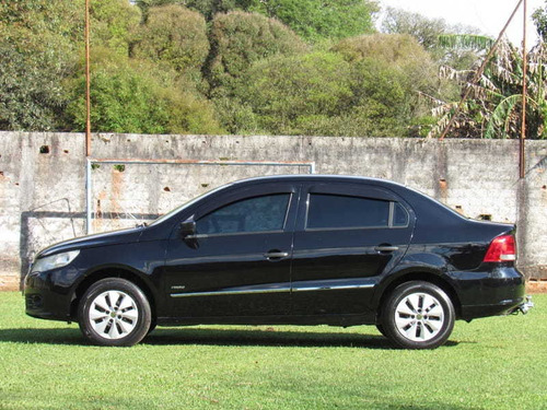 Volkswagen Novo Voyage 1.6 Completo