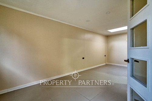 Oportunidad !! Venta De Casa En Condominio. Secto...