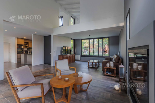 Imagen 28 de 30 de Casa En Venta En Barrio Fincas De Maschwitz - Cinco Dormitorios - Maroto Propiedades