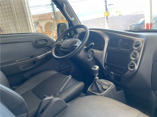 Kia Bongo 2.5 TD DIESEL STD CS MANUAL