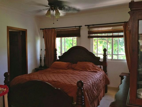 Casa Arroyo Hondo 4 Hab. Us. 3,500 Impecable