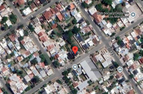 Casa En Venta - 2 Dormitorios 1 Baño - 100mts2 - Berazategui