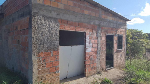 Casa Com 2 Quartos
