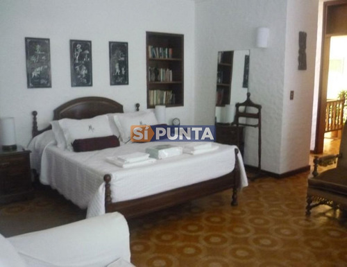 Imagen 9 de 13 de Casa Con Piscina En Alquiler - Playa Mansa