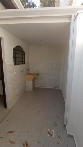 Imagem 7 de 10 de Casa Para Alugar, 70 M² Por R$ 700,00/mês - Alemães - Piracicaba/sp - Ca3327