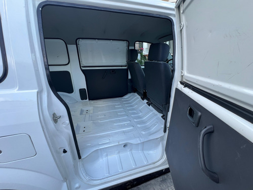 Suzuki Apv 2023
