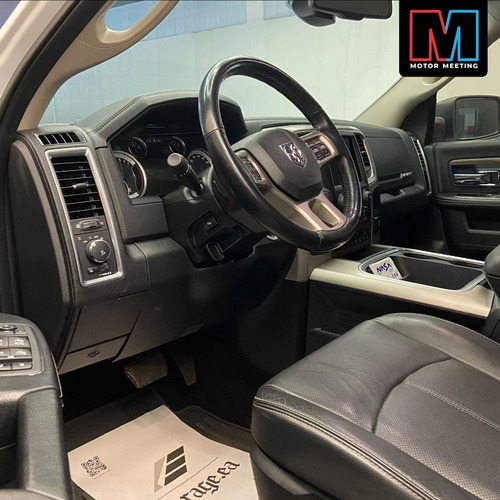 RAM Ram Classic 5.7 Laramie Cab. Dupla 4X4 Aut. 4P