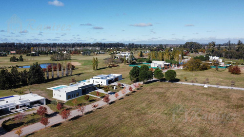 Último Lote Terreno 4000 Mts. En Venta Everlinks Golf