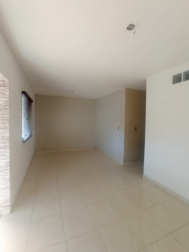 Apartamento En Venta 3 Hab. En Autopista De San Isidro Autopista San Isidro, Santo Domingo Este.