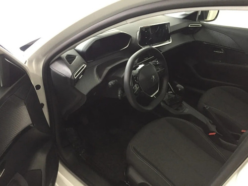 Peugeot 208 Active Tiptronic (m)