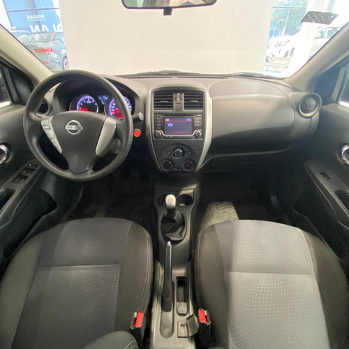 Nissan Versa 1.6 Advance