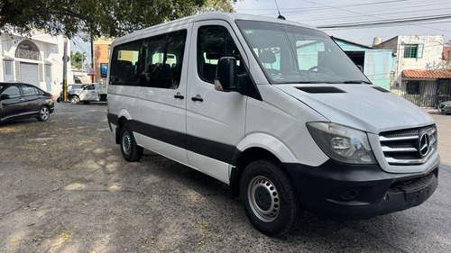 Mercedes-Benz Sprinter 16 pasajeros