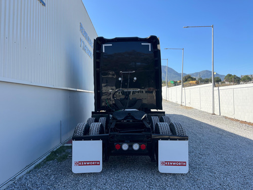 Tractocamion Kenworth T680 Cummins