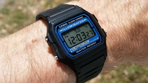 Reloj Casio F-105W-1AQ Negro