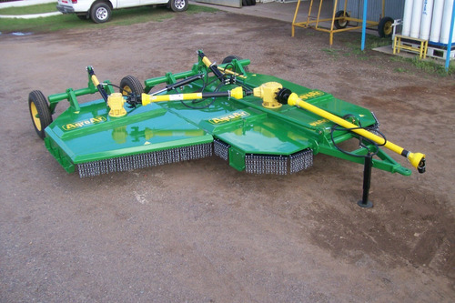 Imagen 1 de 8 de Desmalezadora Articulada 3.5mts Agroar Dav 3510