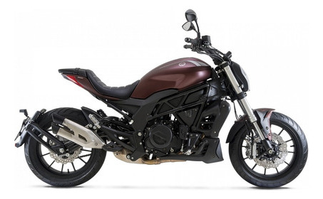 Benelli Cruiser 502c Créd. Prendario V. López
