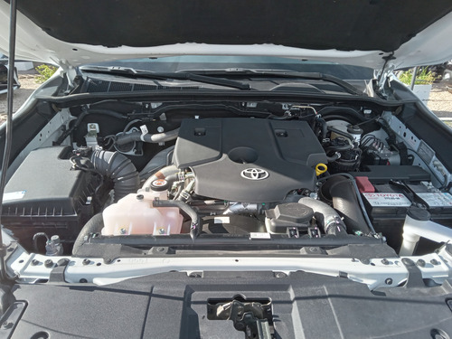 Toyota Hilux Pick-Up 2.8 Cd Srx 204Cv 4X2 At