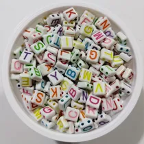 Comprar 25gr Letras Cuadradas Doble Pasante - Armador Artesanias